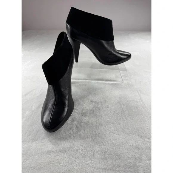 Coach Annika Heeled Ankle Booties Women's 7 Black Leather Suede Stiletto Heel - Picture 1 of 9